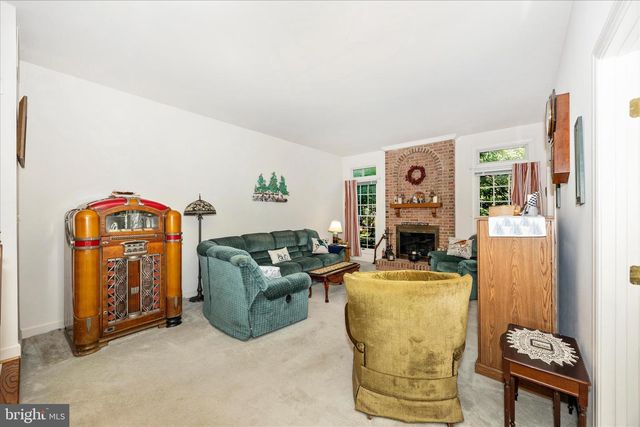 19808 FALLING SPRING CT, Gaithersburg, MD 20882