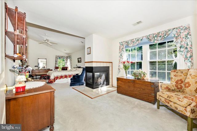 19808 FALLING SPRING CT, Gaithersburg, MD 20882