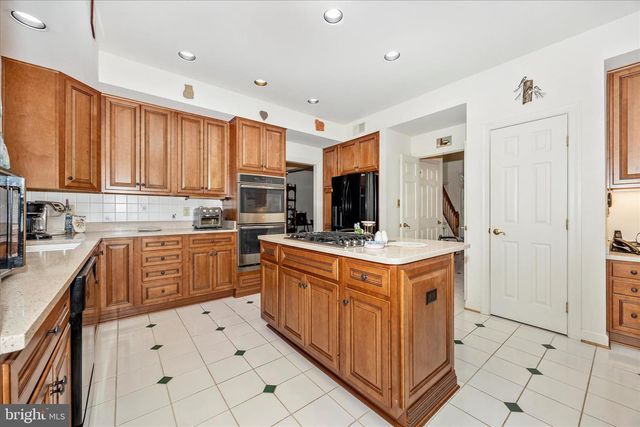 19808 FALLING SPRING CT, Gaithersburg, MD 20882