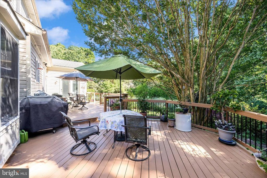 Image 31 of property listing at 19808 FALLING SPRING CT, Gaithersburg, MD 20882