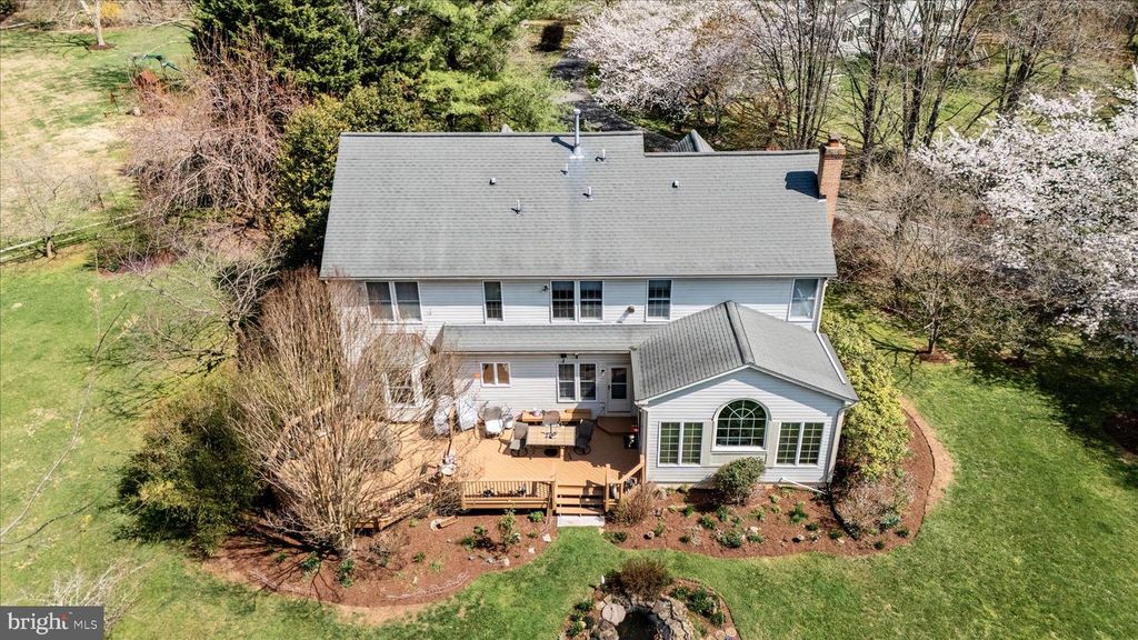 Image 48 of property listing at 19808 FALLING SPRING CT, Gaithersburg, MD 20882