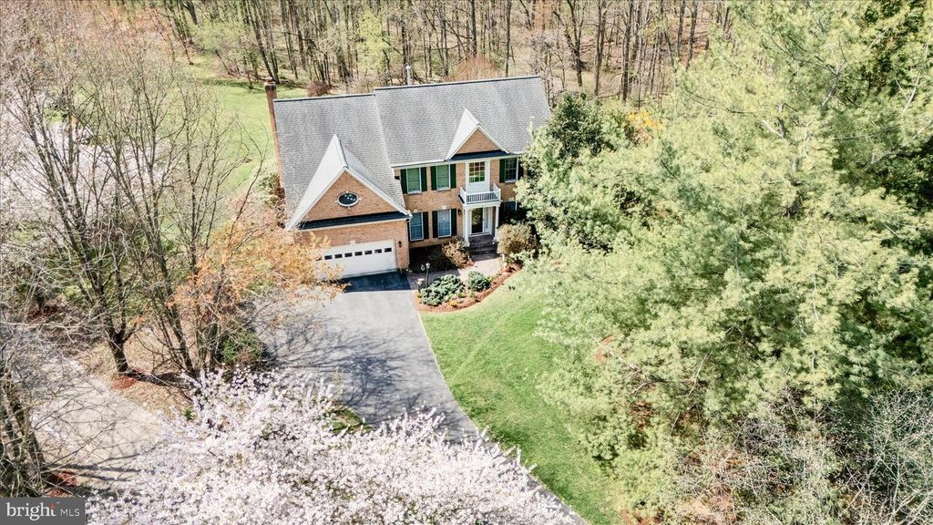 Image 53 of property listing at 19808 FALLING SPRING CT, Gaithersburg, MD 20882