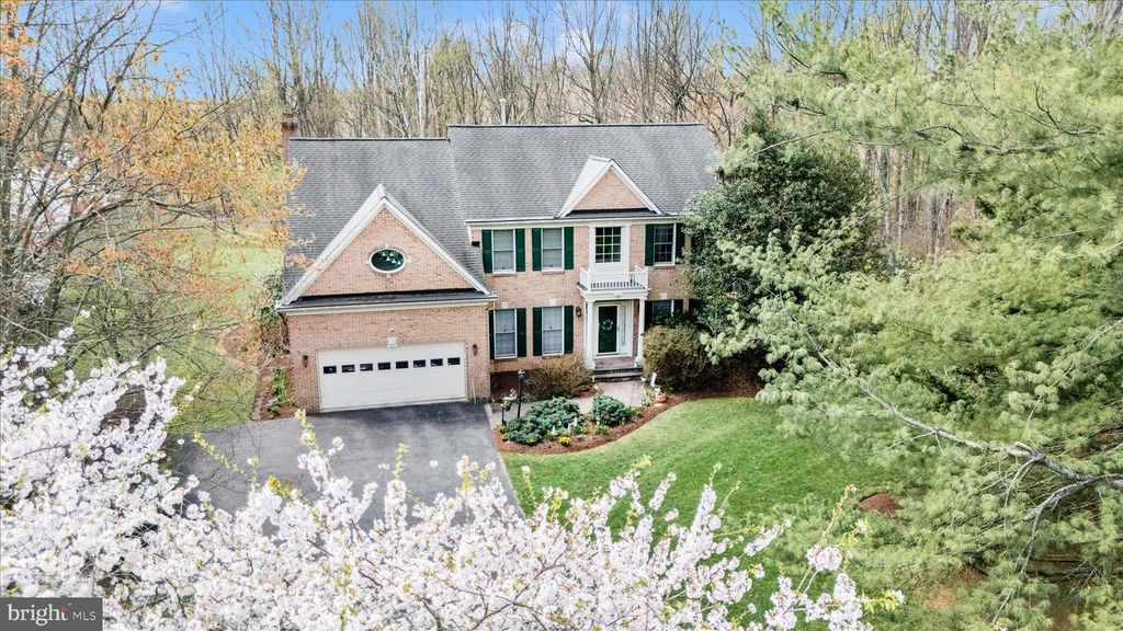 Image 54 of property listing at 19808 FALLING SPRING CT, Gaithersburg, MD 20882