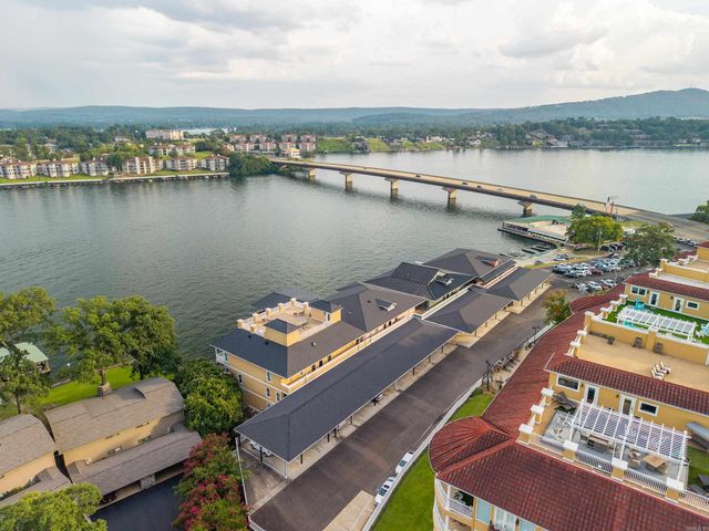 106 Grand Isle Dr Apt 1E, Hot Springs, AR 71913