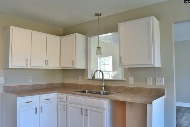 108 Maddie Court, Lexington, SC 29073