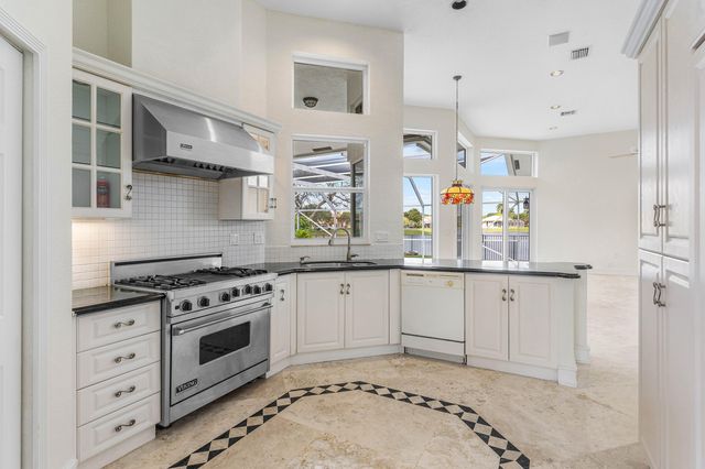 6419 NW 99th Drive, Parkland, FL 33076