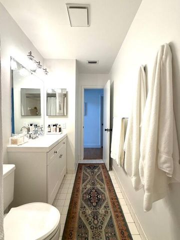 665 Deer Creek Hollows Circle, Deerfield Beach, FL 33442