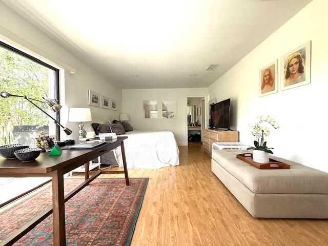 665 Deer Creek Hollows Circle, Deerfield Beach, FL 33442