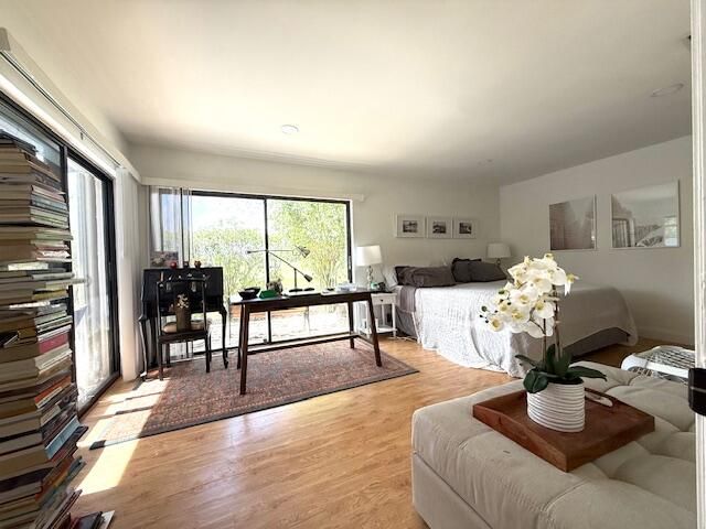 665 Deer Creek Hollows Circle, Deerfield Beach, FL 33442