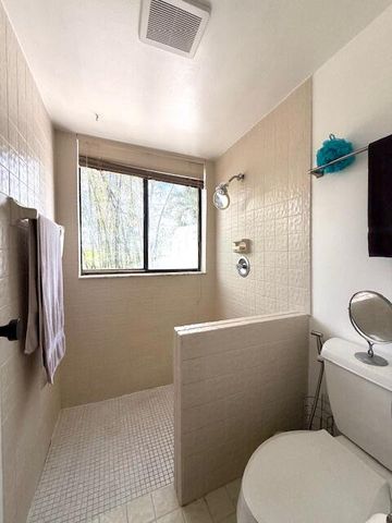 665 Deer Creek Hollows Circle, Deerfield Beach, FL 33442