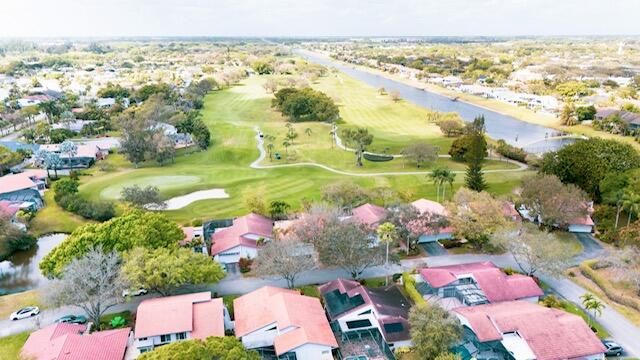 665 Deer Creek Hollows Circle, Deerfield Beach, FL 33442