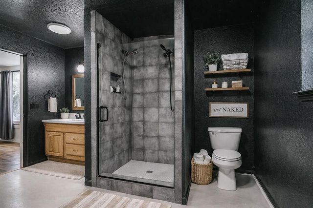 21201 E Montgomery Drive, Mcloud, OK 74851