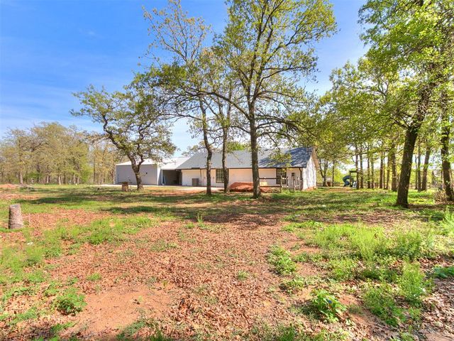21201 E Montgomery Drive, Mcloud, OK 74851