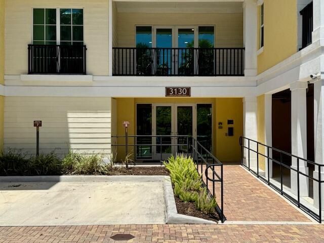 3130 W Latitude Circle 404, Delray Beach, FL 33483