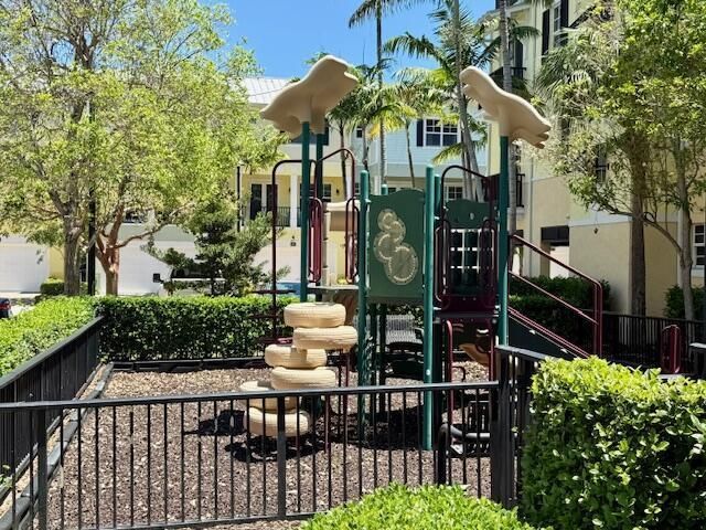 3130 W Latitude Circle 404, Delray Beach, FL 33483