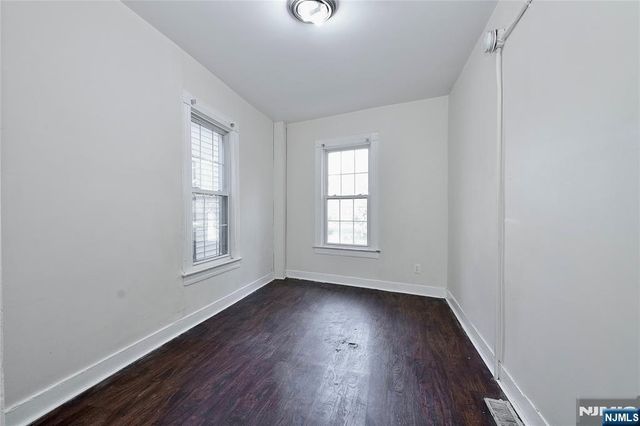 198 Glenwood Avenue, Bloomfield, NJ 07003