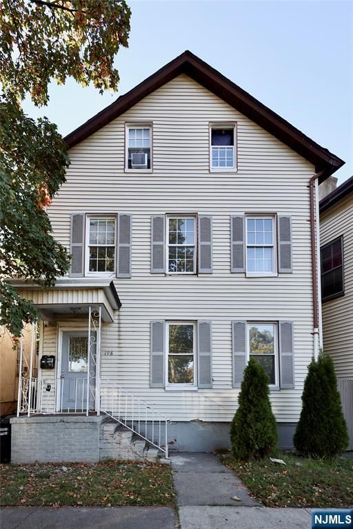 198 Glenwood Avenue, Bloomfield, NJ 07003