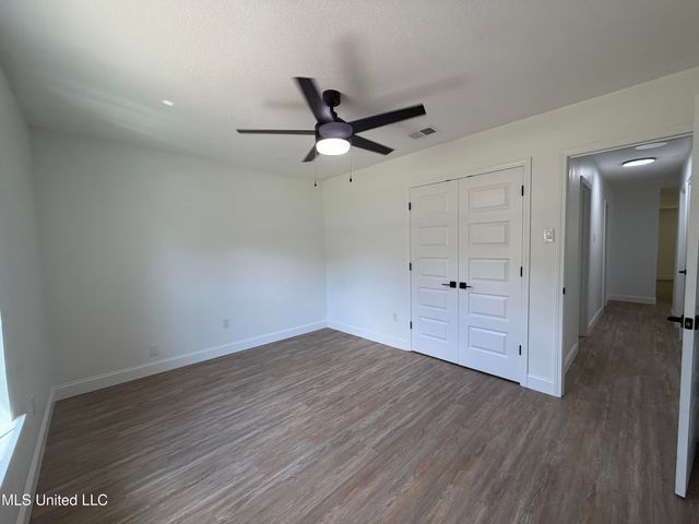 1816 Seacliffe Drive, Gautier, MS 39553