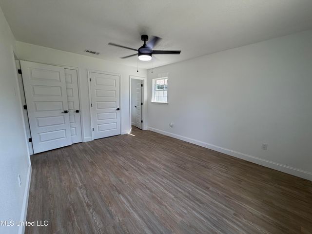 1816 Seacliffe Drive, Gautier, MS 39553