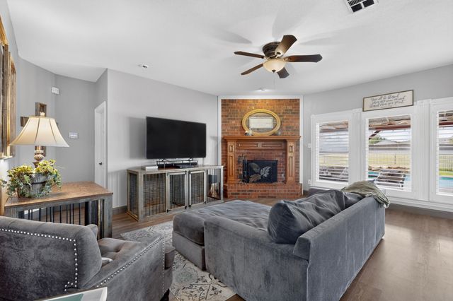 2336 Saddlebrook Lane, Rockwall, TX 75087