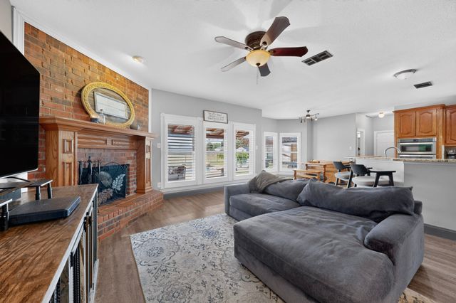 2336 Saddlebrook Lane, Rockwall, TX 75087