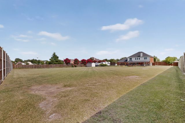 2336 Saddlebrook Lane, Rockwall, TX 75087