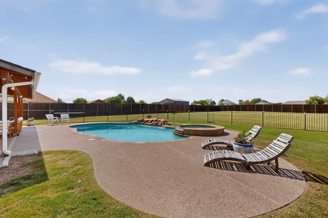 2336 Saddlebrook Lane, Rockwall, TX 75087