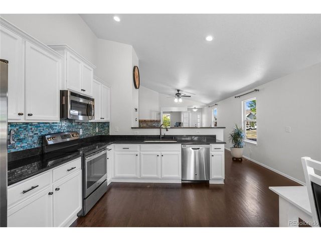 10288 Olathe Way, Commerce City, CO 80022
