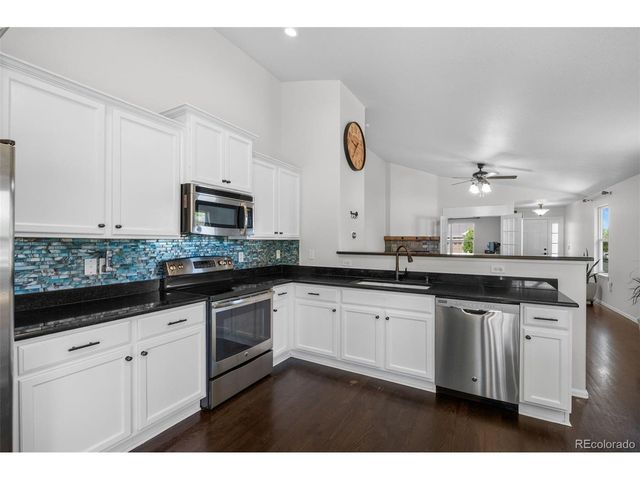 10288 Olathe Way, Commerce City, CO 80022