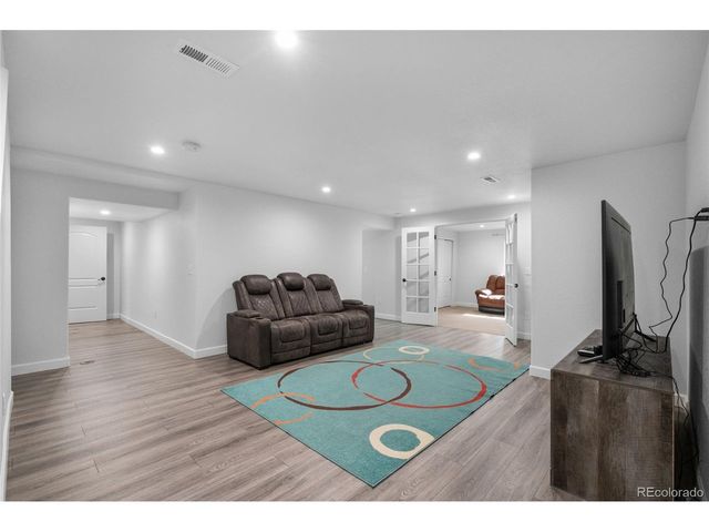 10288 Olathe Way, Commerce City, CO 80022