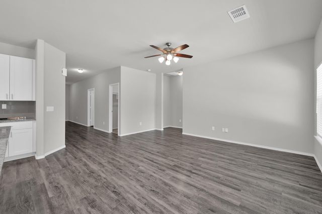 8011 Dauntless Drive, Magnolia, TX 77354