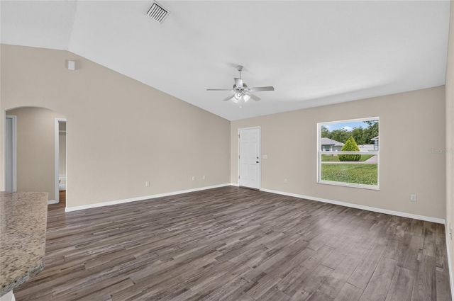 8111 SW 132ND LOOP, Ocala, FL 34473