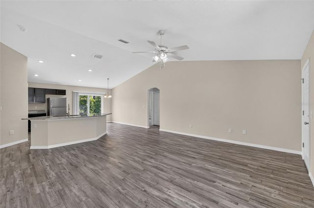 8111 SW 132ND LOOP, Ocala, FL 34473