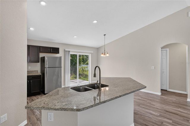 8111 SW 132ND LOOP, Ocala, FL 34473