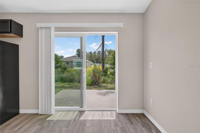 8111 SW 132ND LOOP, Ocala, FL 34473