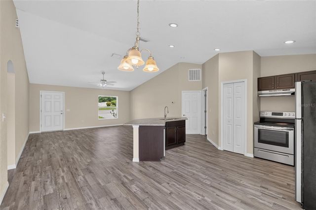 8111 SW 132ND LOOP, Ocala, FL 34473