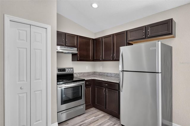 8111 SW 132ND LOOP, Ocala, FL 34473