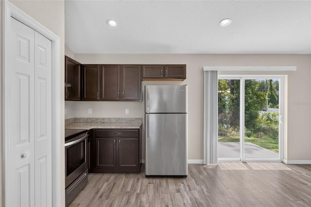 8111 SW 132ND LOOP, Ocala, FL 34473
