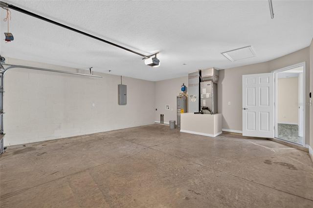 8111 SW 132ND LOOP, Ocala, FL 34473