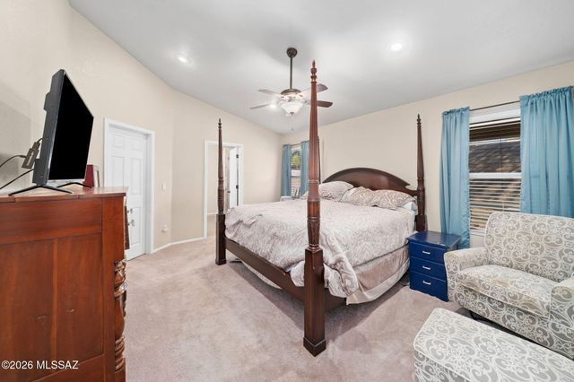 7981 S Wild Primrose Avenue, Tucson, AZ 85747