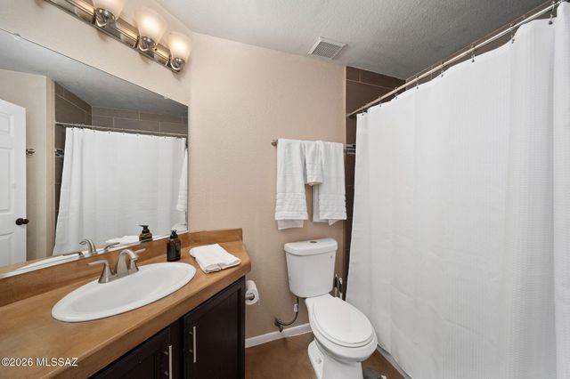 7981 S Wild Primrose Avenue, Tucson, AZ 85747