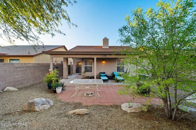 7981 S Wild Primrose Avenue, Tucson, AZ 85747