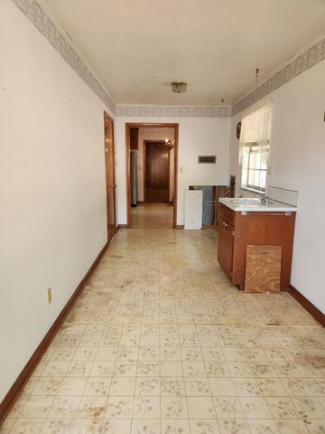 310 Hill Top Drive, Niota, TN 37826