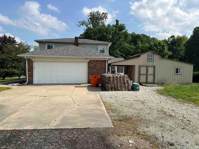 1756 S Riverview Road, Peru, IN 46970