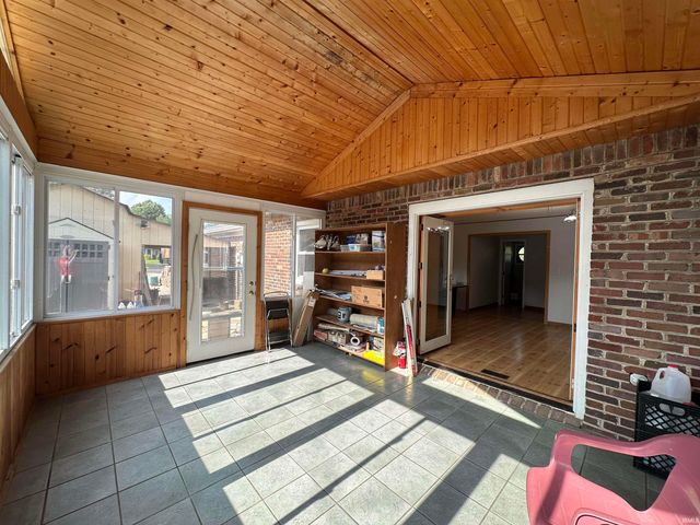 1756 S Riverview Road, Peru, IN 46970