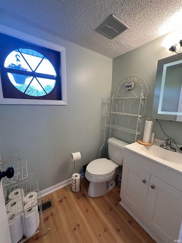 1756 S Riverview Road, Peru, IN 46970