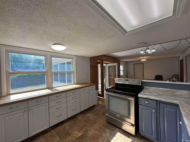 1756 S Riverview Road, Peru, IN 46970