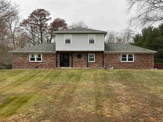 1756 S Riverview Road, Peru, IN 46970