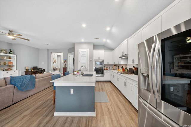 2227 Quince Ave, New Braunfels, TX 78132