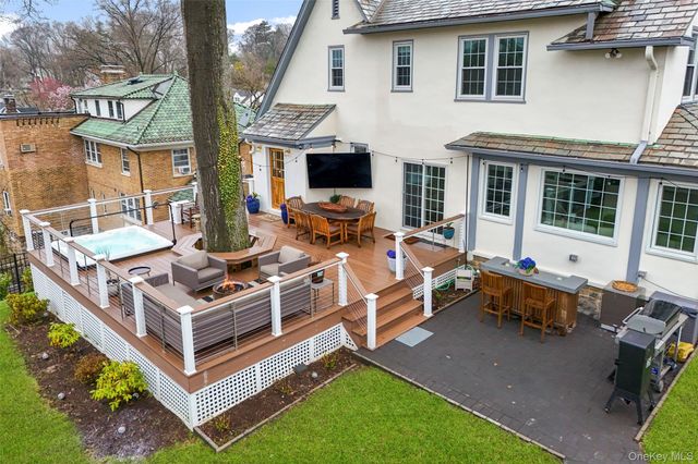 90 Boulevard, Pelham, NY 10803